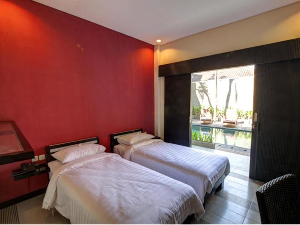 Zuk Hotel Legian Esterno foto
