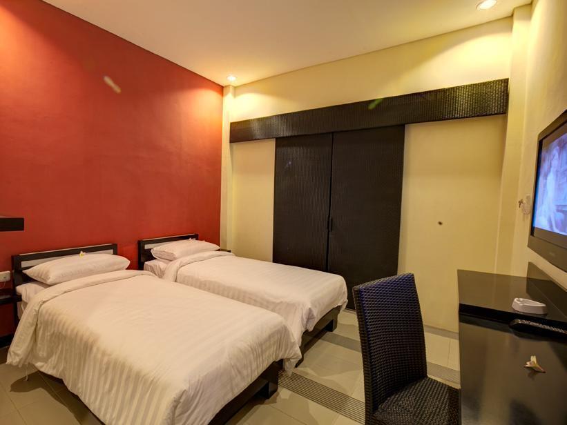 Zuk Hotel Legian Esterno foto