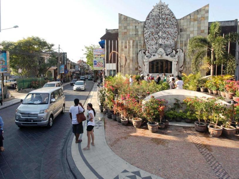 Zuk Hotel Legian Esterno foto
