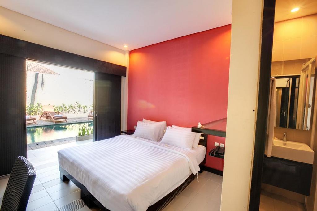 Zuk Hotel Legian Esterno foto